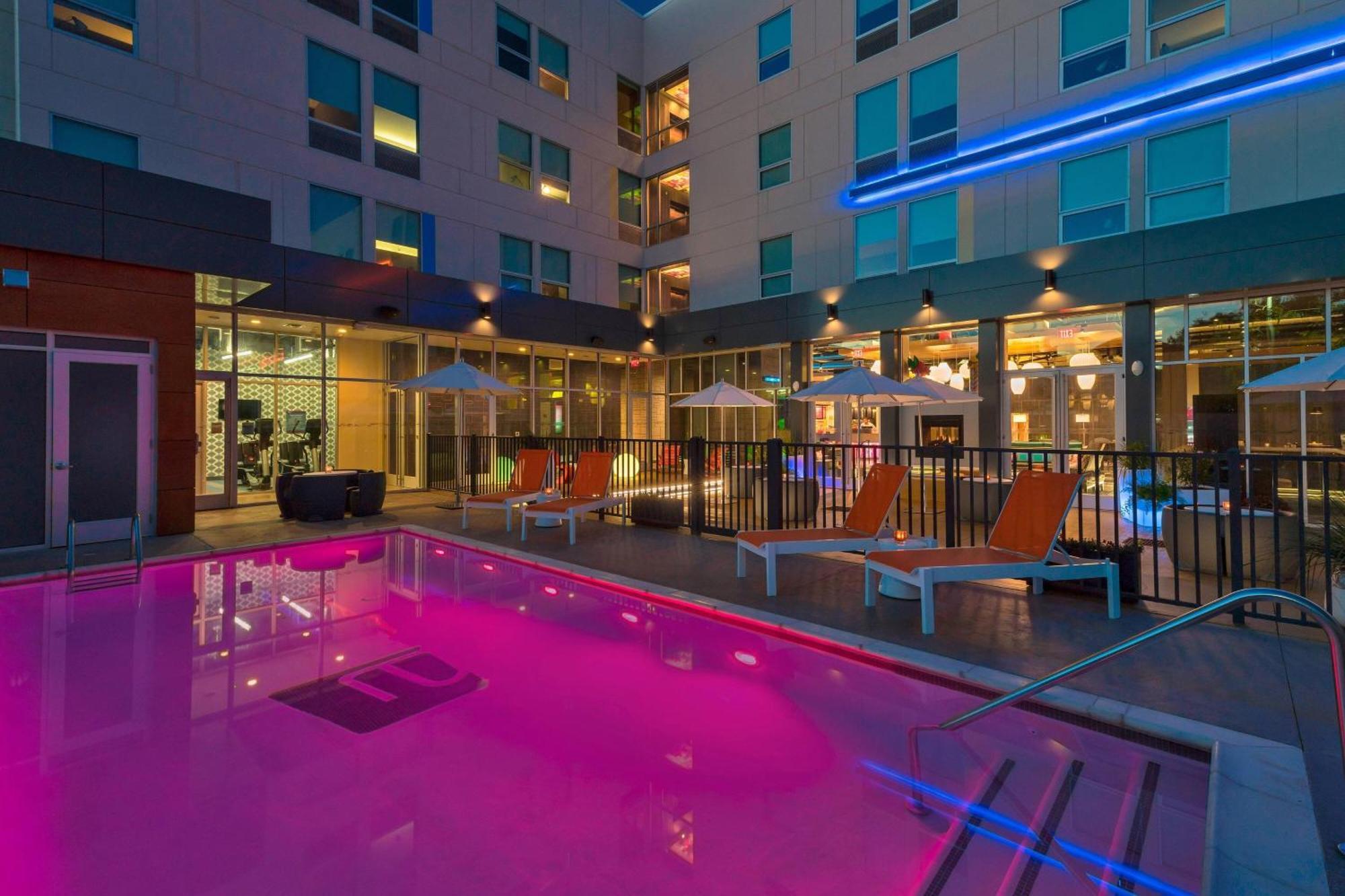 Aloft College Station Hotel Exterior foto